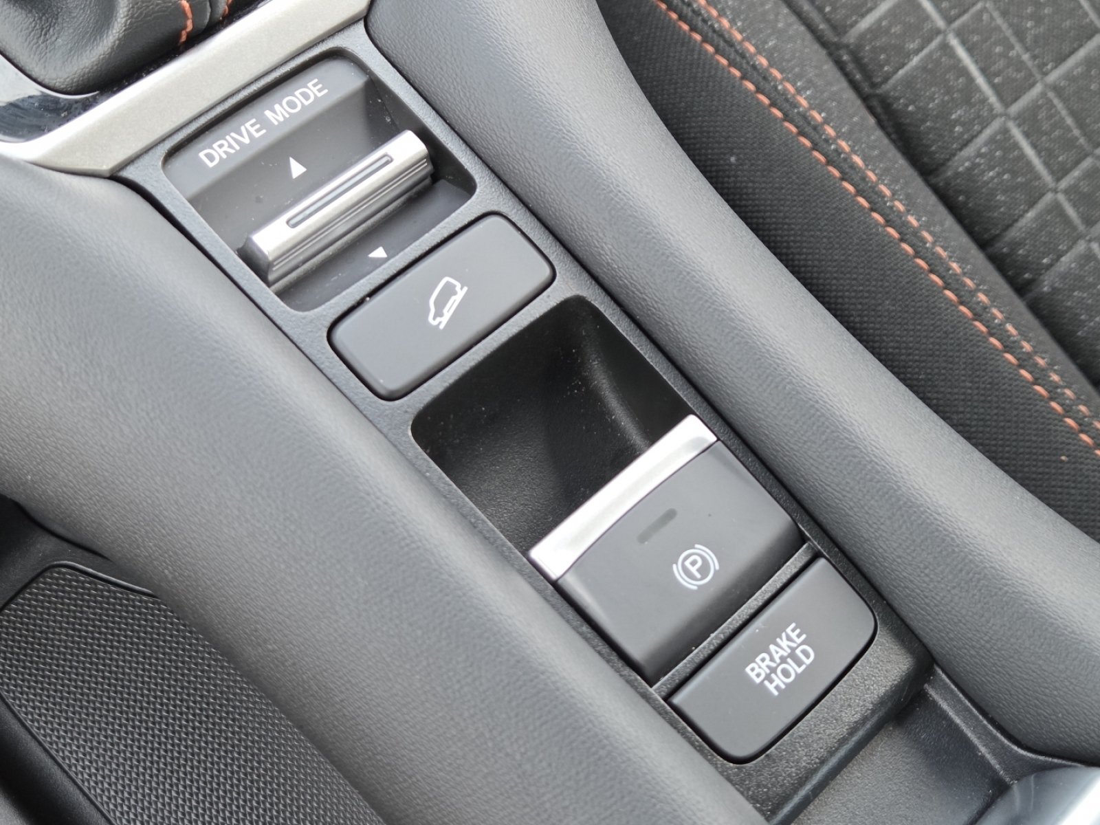 Used 2024 Honda HR-V Sport image 10
