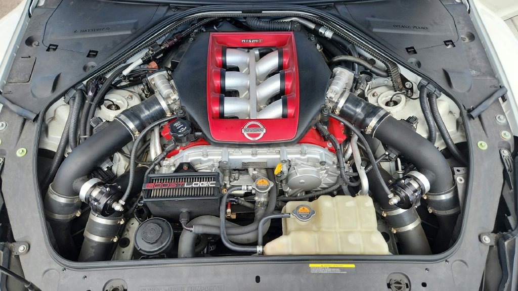 Used 2015 Nissan GT-R NISMO AWD/4WD image 56