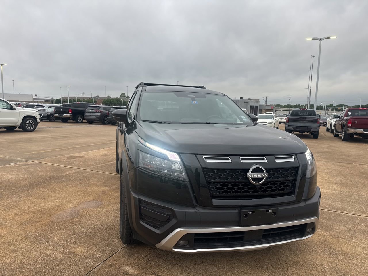 Certified 2025 Nissan Pathfinder Rock Creek image 3