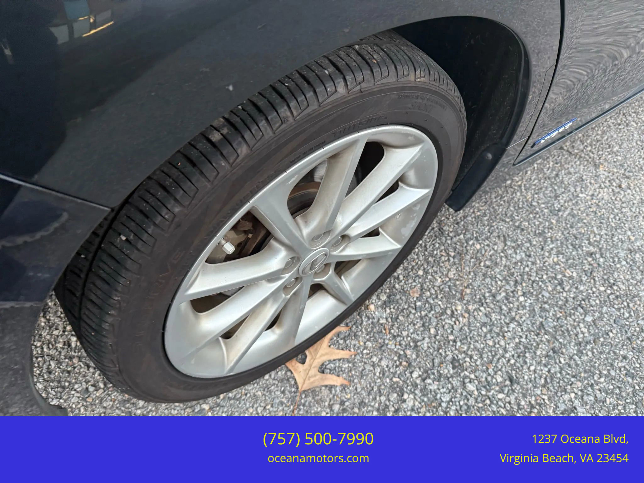 Used 2011 Lexus CT 200h image 30