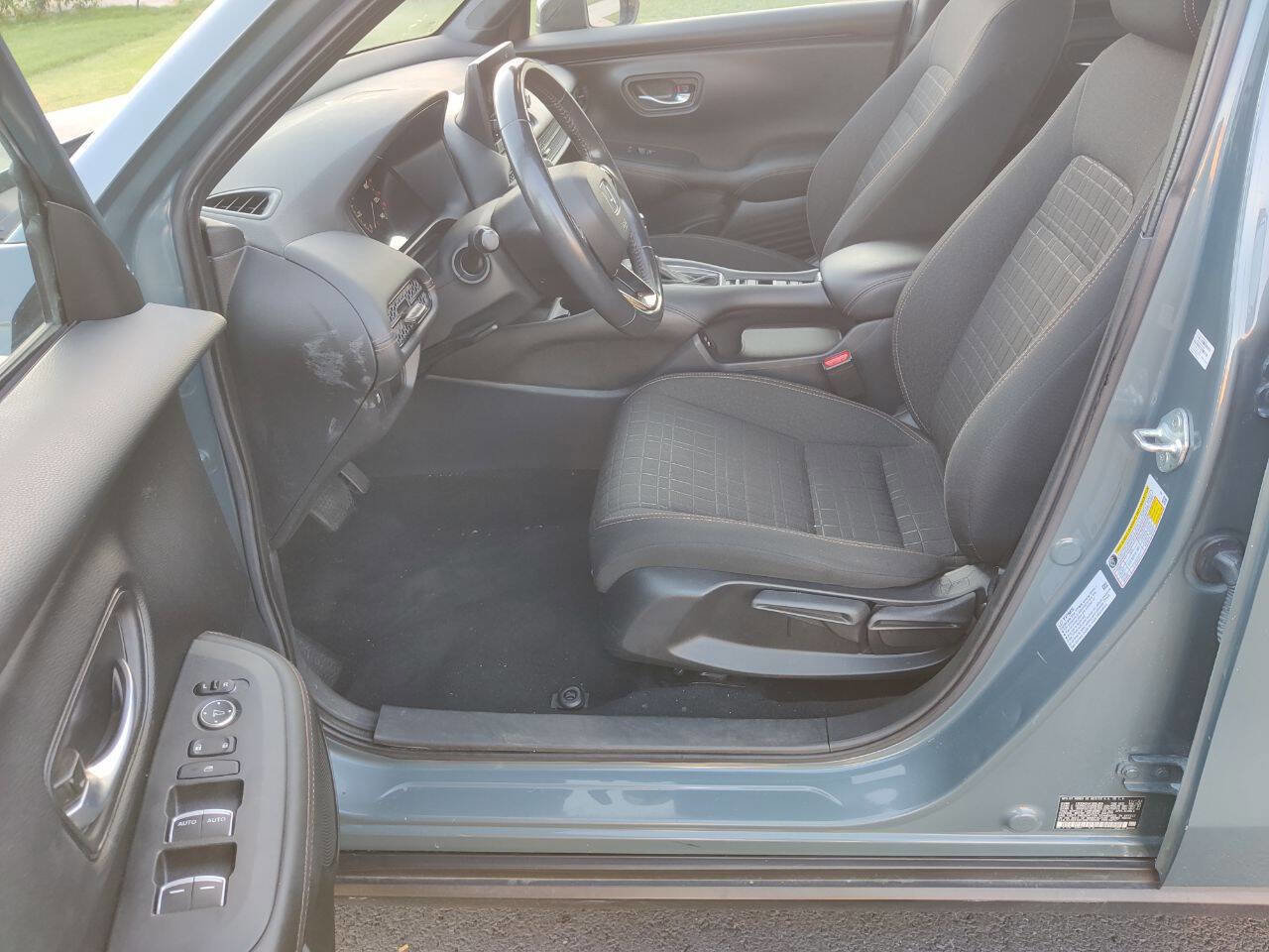 Used 2024 Honda HR-V Sport image 24