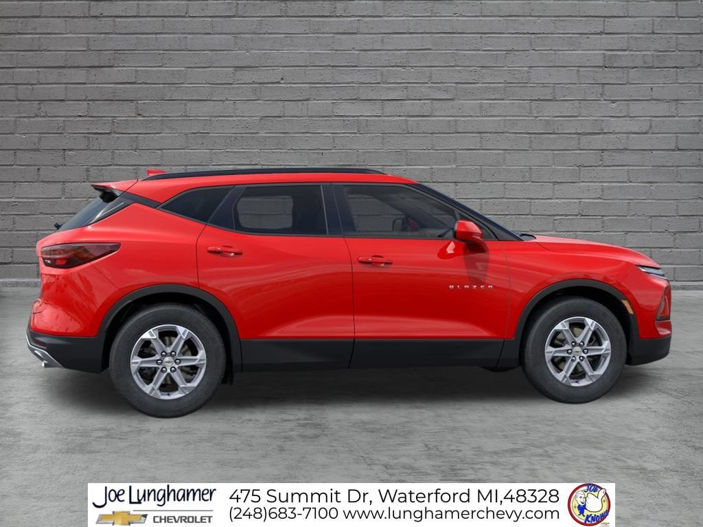 New 2026 Chevrolet Blazer LT w/ Convenience Package FWD image 5