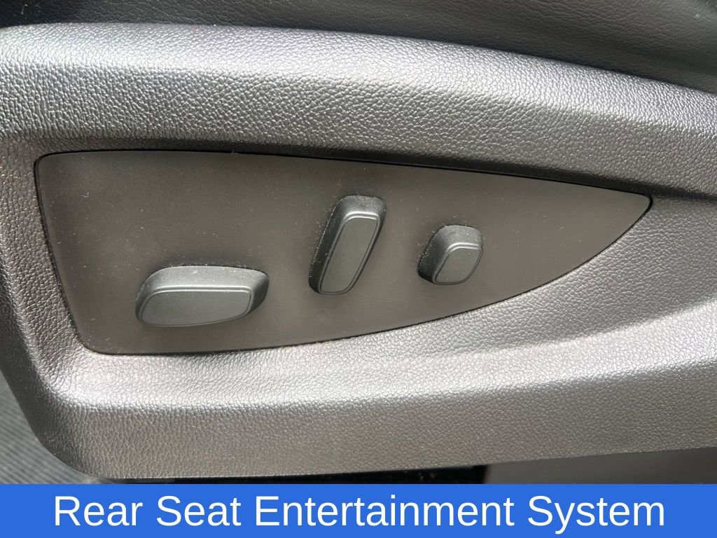 Used 2016 GMC Yukon Denali w/ Open Road Package image 21