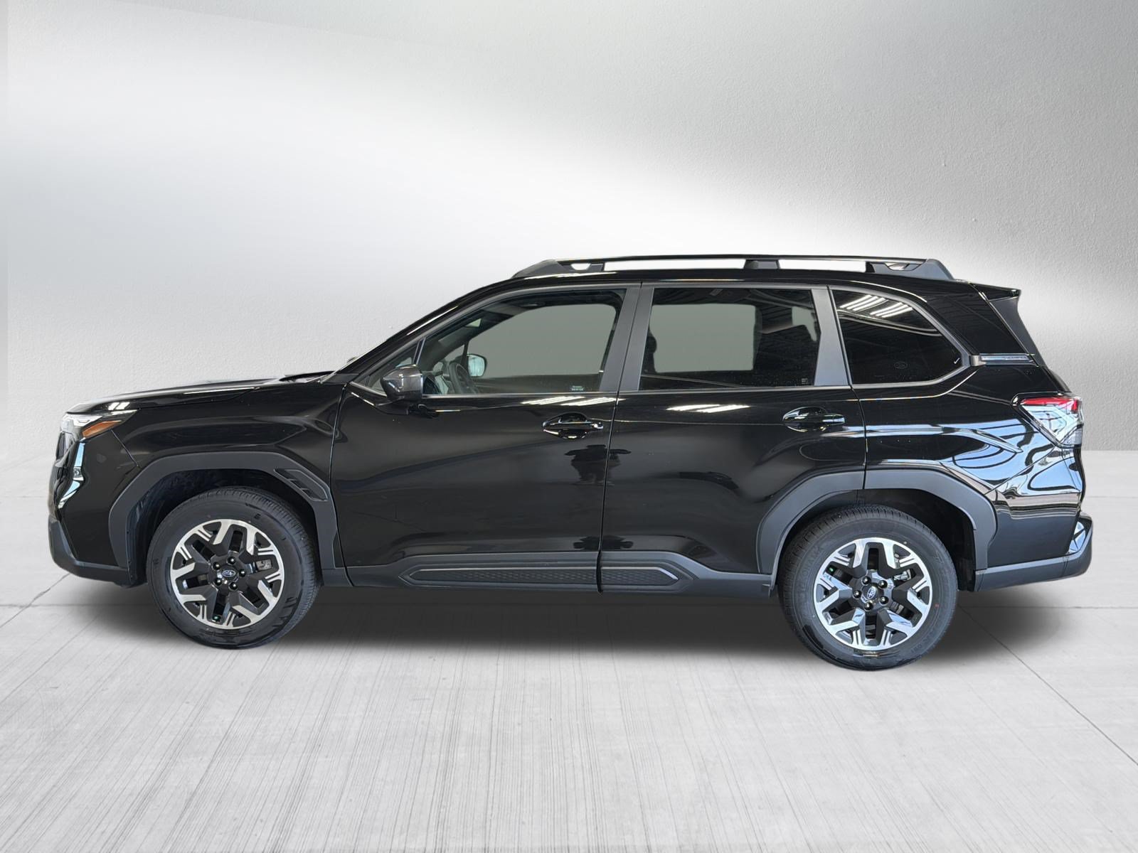 Used 2026 Subaru Forester Premium AWD/4WD image 4