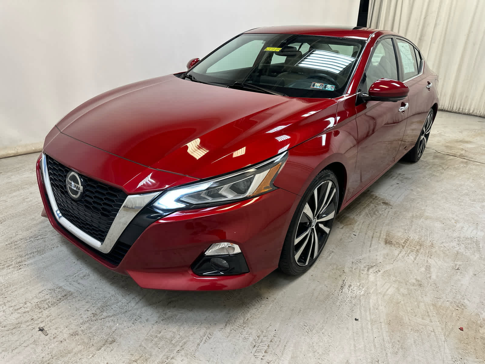 Used 2019 Nissan Altima 2.5 Platinum FWD image 10