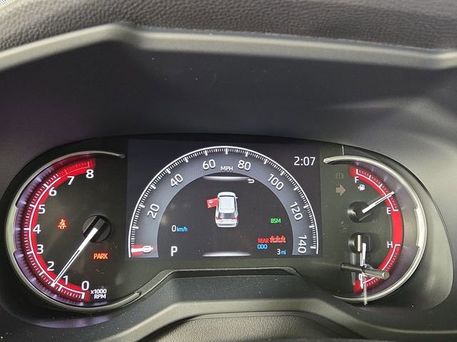 New 2025 Toyota RAV4 XLE image 18