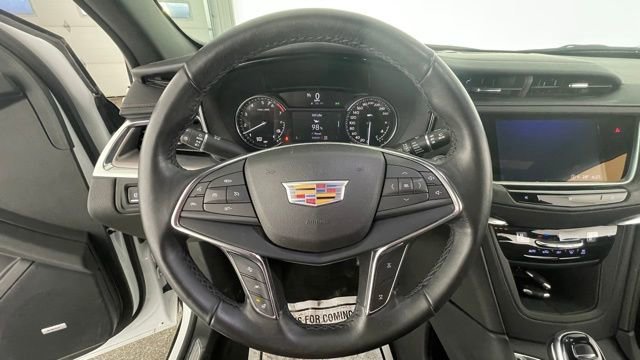 Used 2021 Cadillac XT5 Luxury image 36