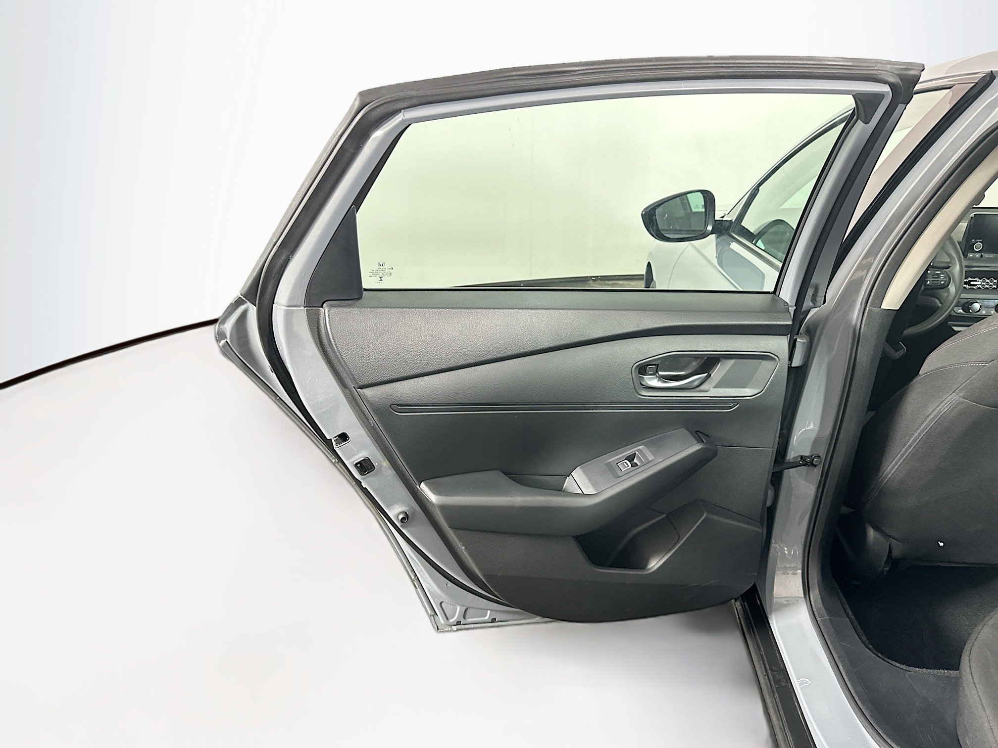 Used 2025 Honda Accord SE image 26