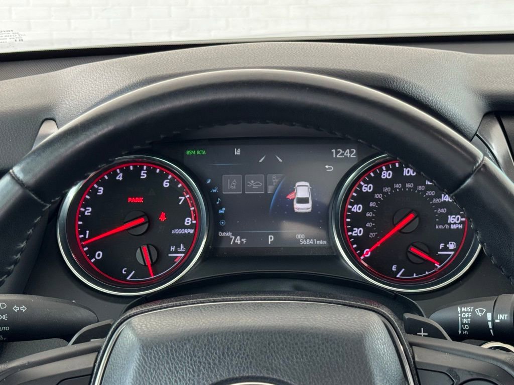 Used 2019 Toyota Camry XSE FWD image 28