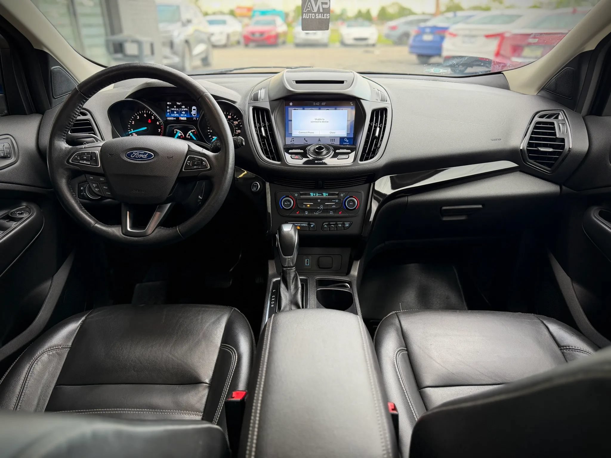 Used 2018 Ford Escape Titanium AWD/4WD image 9