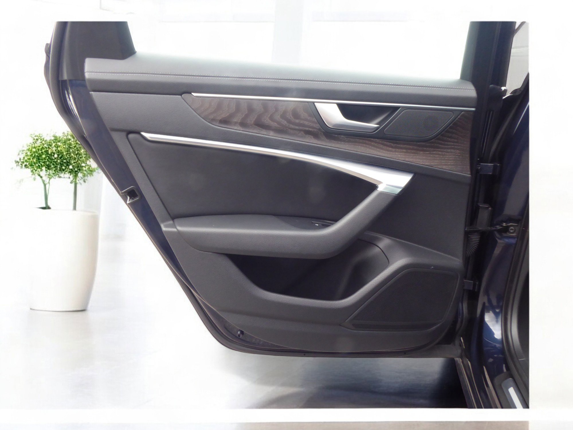 Used 2021 Audi A6 2.0T Premium w/ Convenience Package image 23