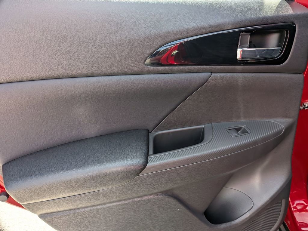 Used 2025 Mitsubishi Eclipse Cross SE image 26