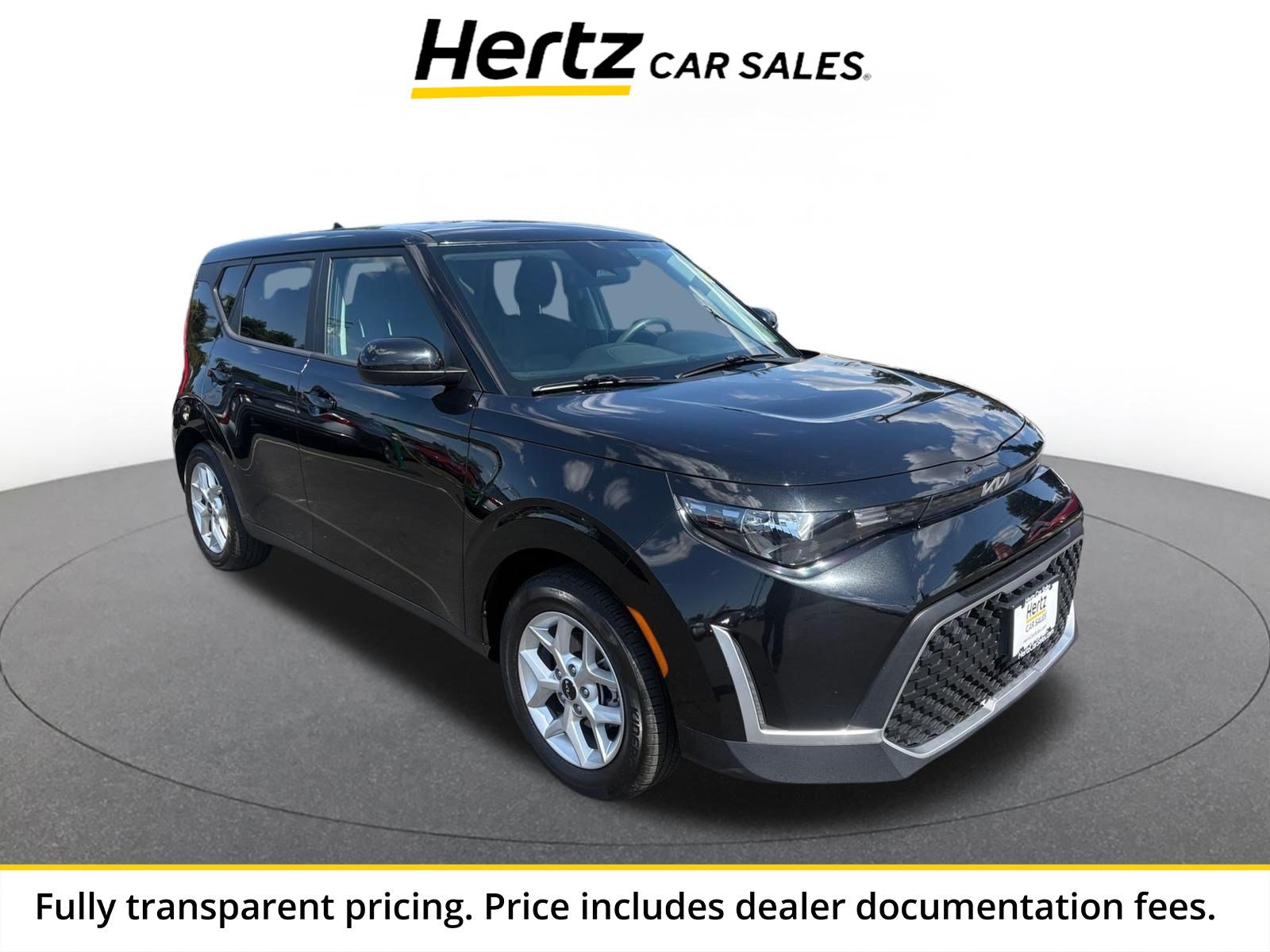 Used 2025 Kia Soul LX w/ LX Technology Package FWD image 1