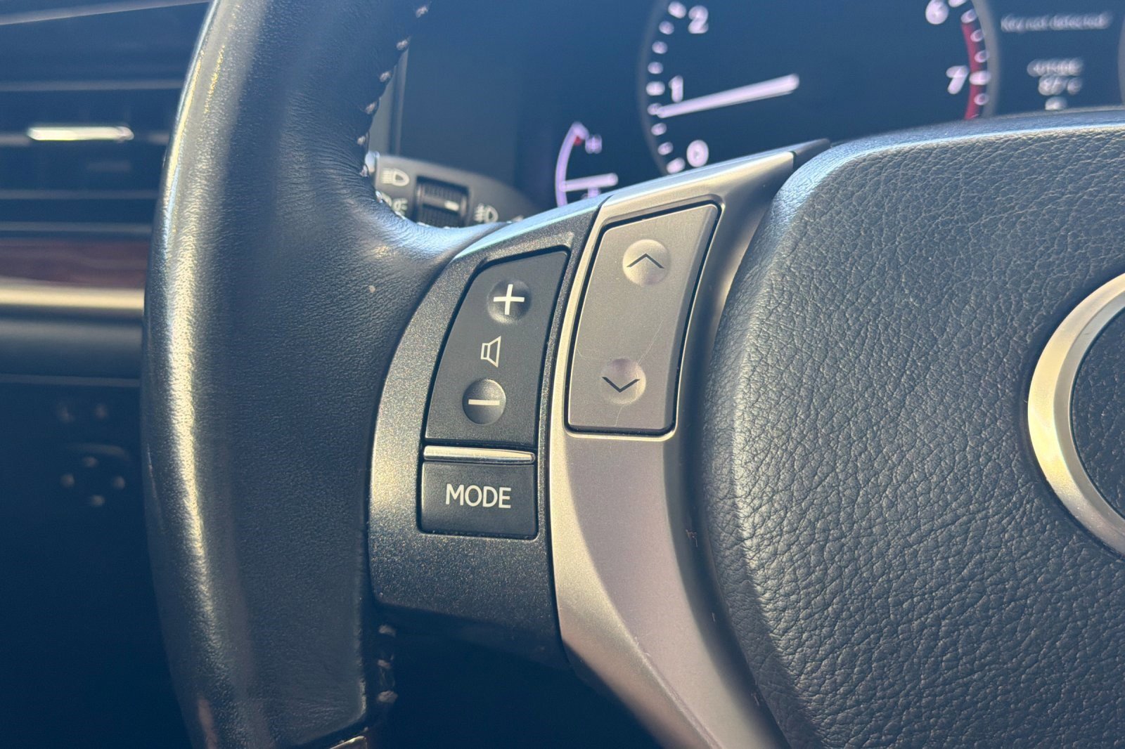 Used 2013 Lexus ES 350 w/ Premium Pkg FWD image 29