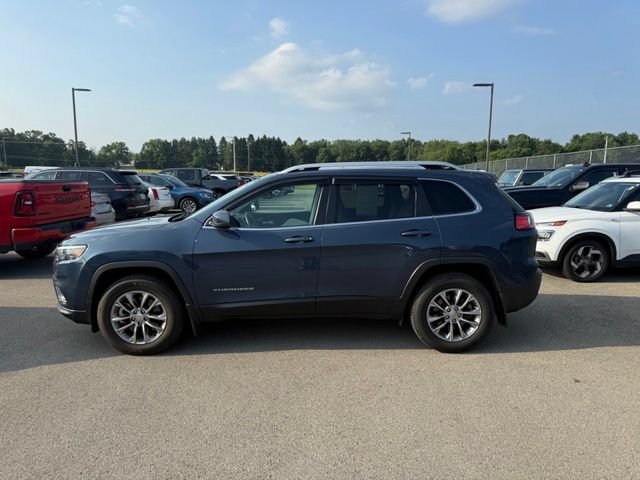 Used 2021 Jeep Cherokee Latitude Lux w/ Sun & Sound Group AWD/4WD image 9