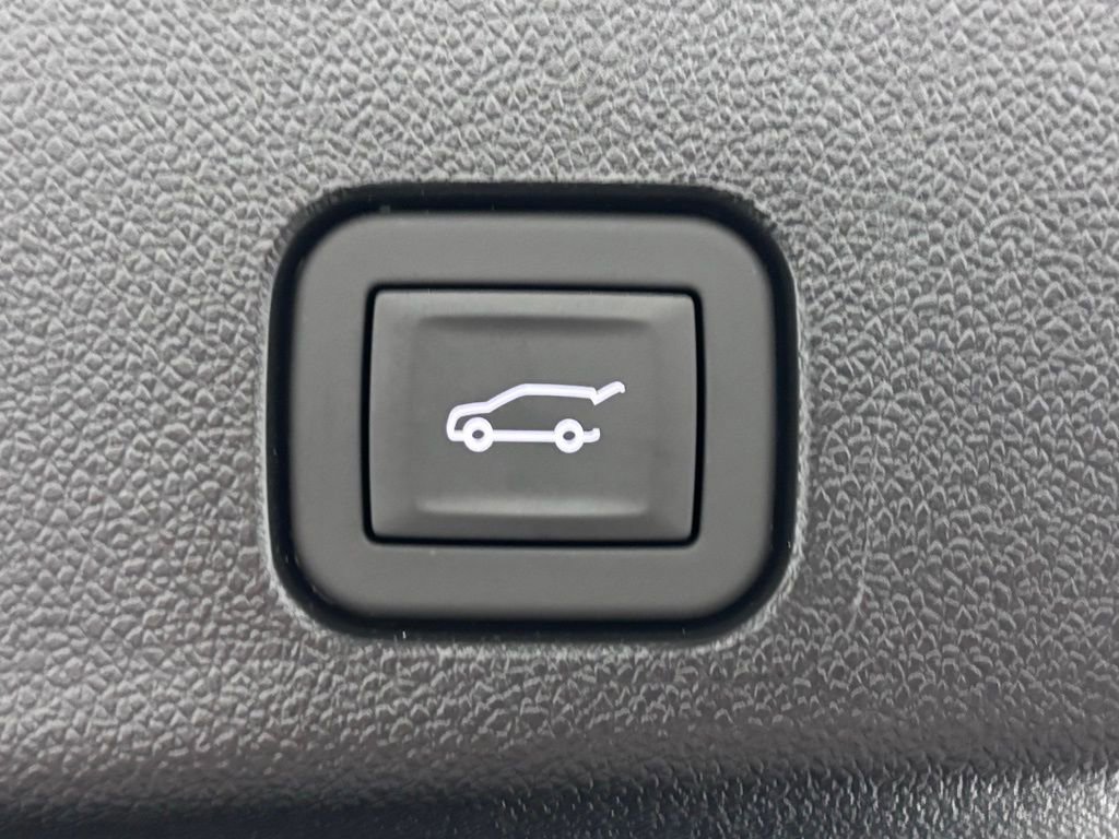 New 2026 Buick Enclave Avenir w/ Super Cruise Package image 12