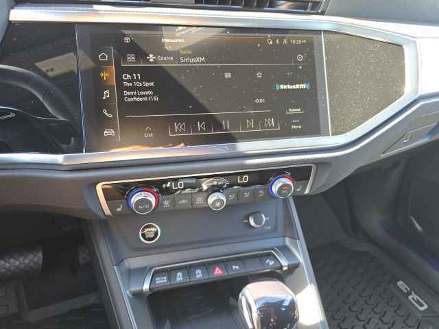 New 2025 Audi Q3 2.0T Premium image 41