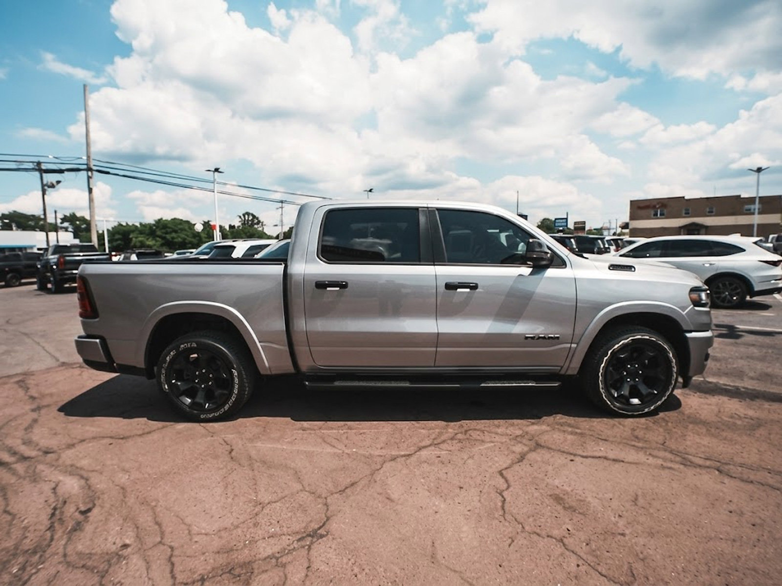 Used 2026 RAM 1500 Big Horn AWD/4WD image 7