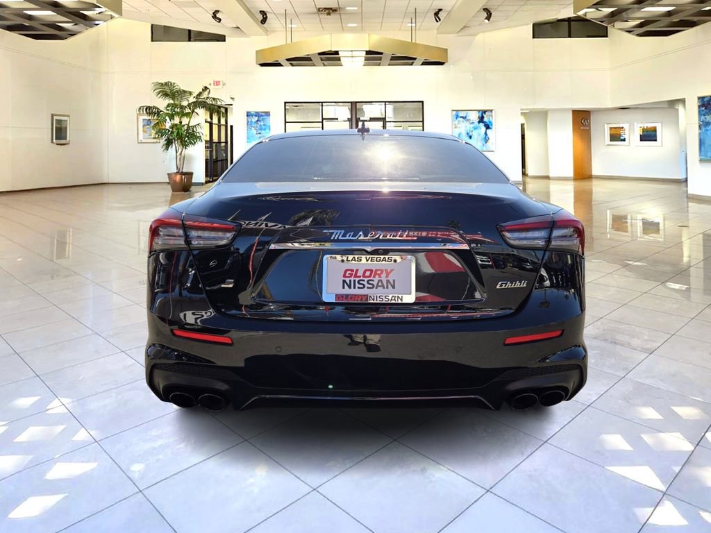 Used 2021 Maserati Ghibli S GranSport image 6