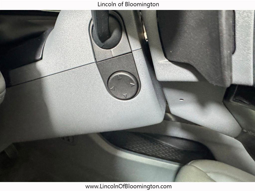 Certified 2023 Lincoln Nautilus Reserve w/ Luxury Package image 34