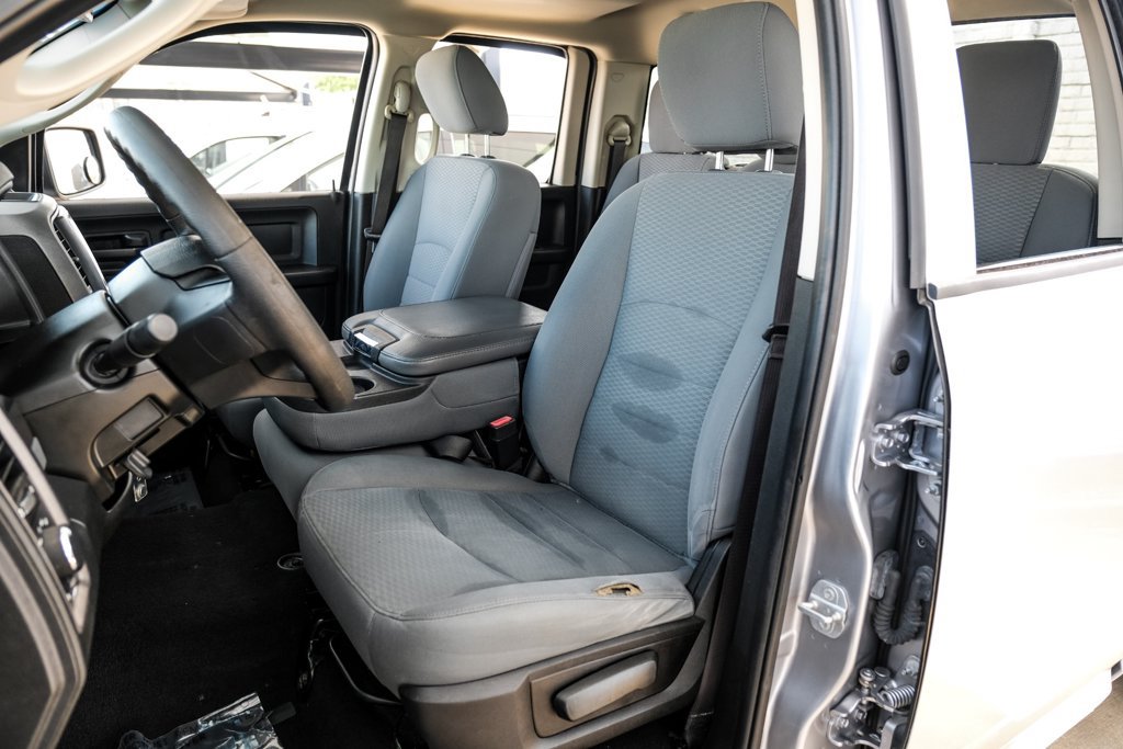 Used 2019 RAM 1500 Tradesman w/ Chrome Plus Package RWD image 24