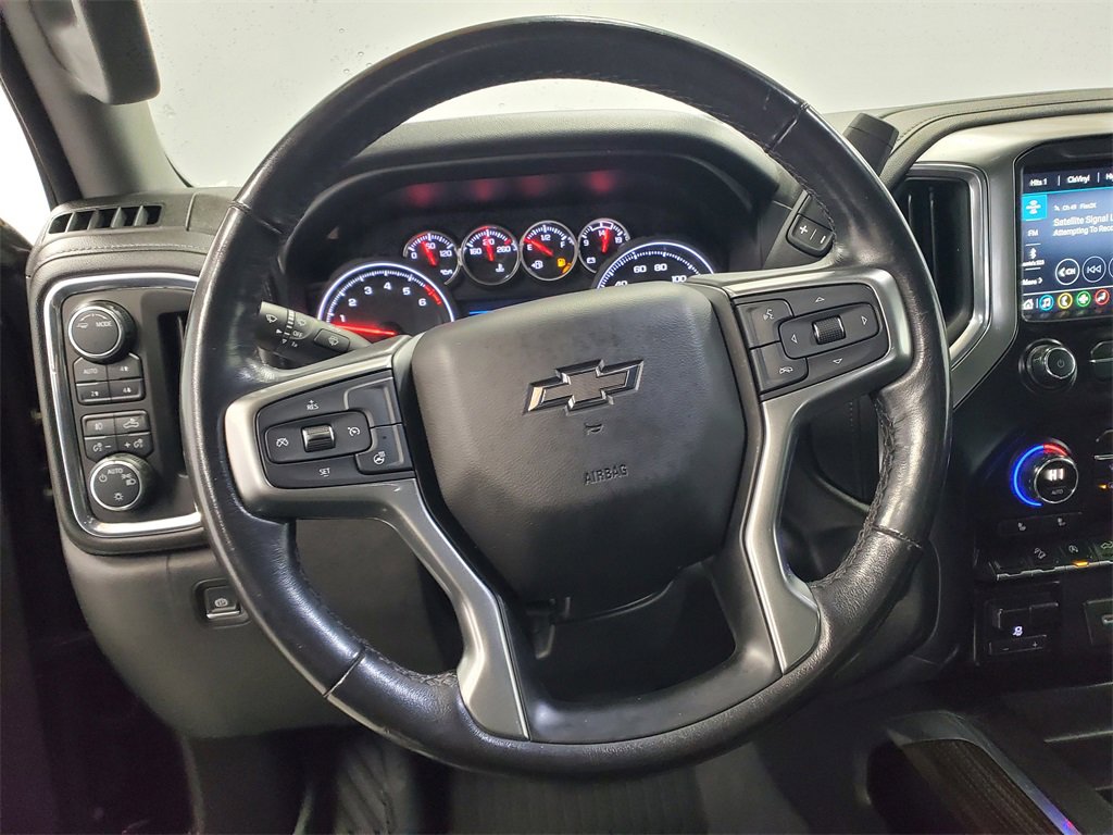 Used 2020 Chevrolet Silverado 1500 LT Trail Boss w/ Midnight Edition image 13