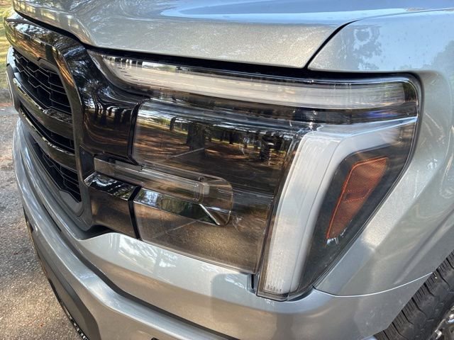 Used 2026 Ford F150 Lariat w/ Equipment Group 501A Mid AWD/4WD image 10