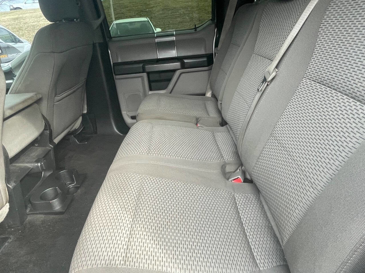 Used 2017 Ford F150 XLT w/ XTR Package image 8