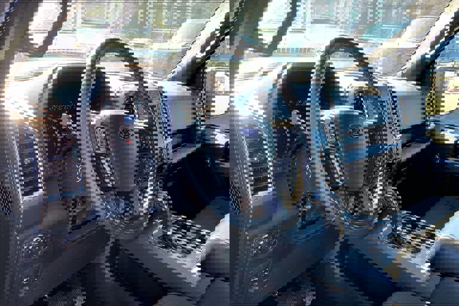 Used 2016 Ford F150 XLT w/ Equipment Group 301A Mid image 32