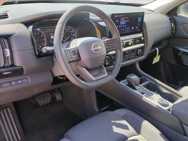 New 2026 Nissan Pathfinder SV image 3