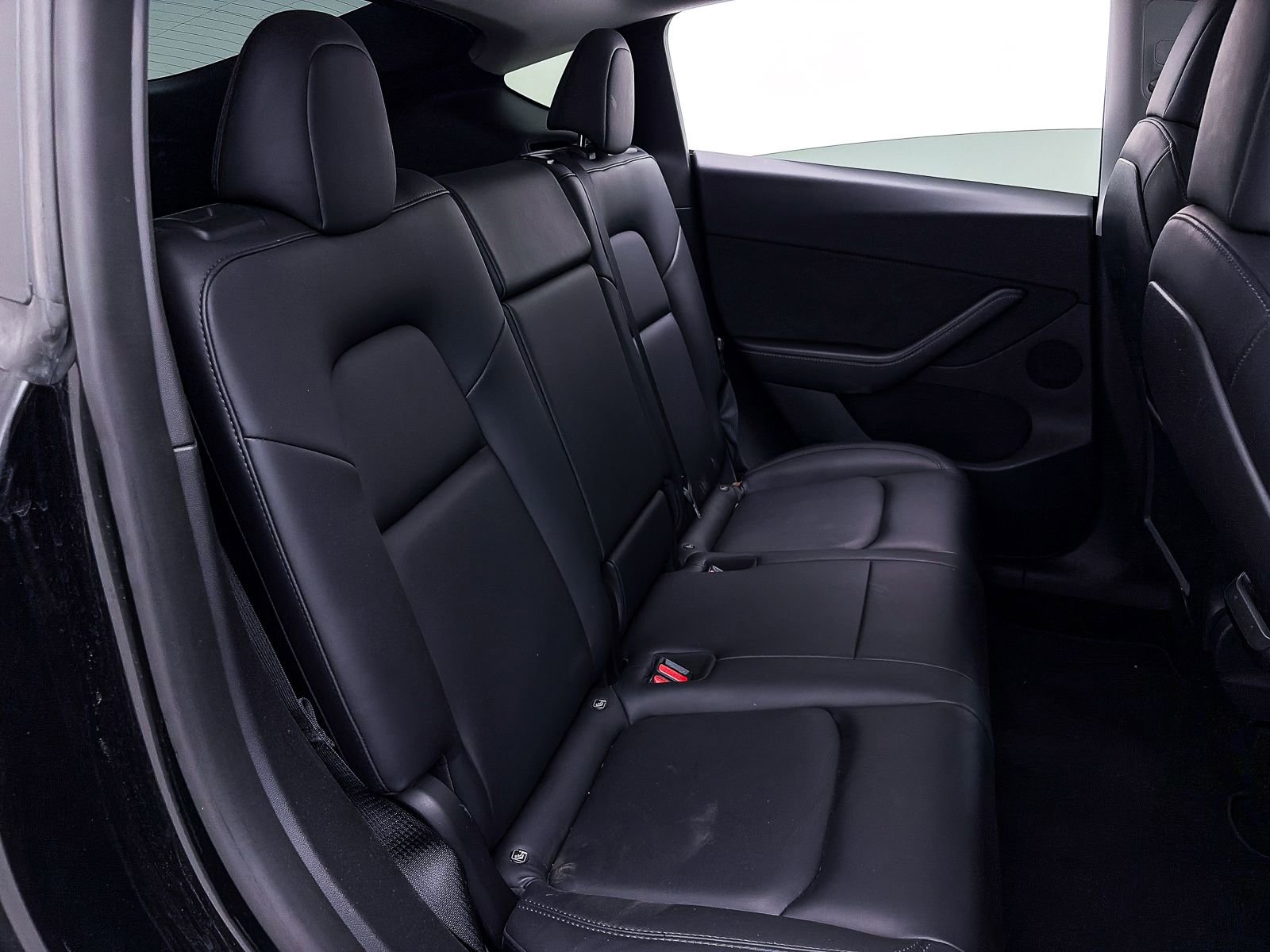 Used 2021 Tesla Model Y Performance image 32