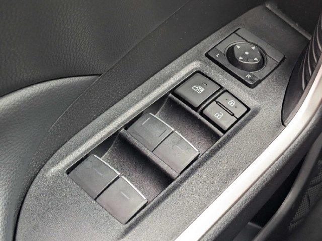 Used 2023 Toyota RAV4 XLE w/ Convenience Package FWD image 22