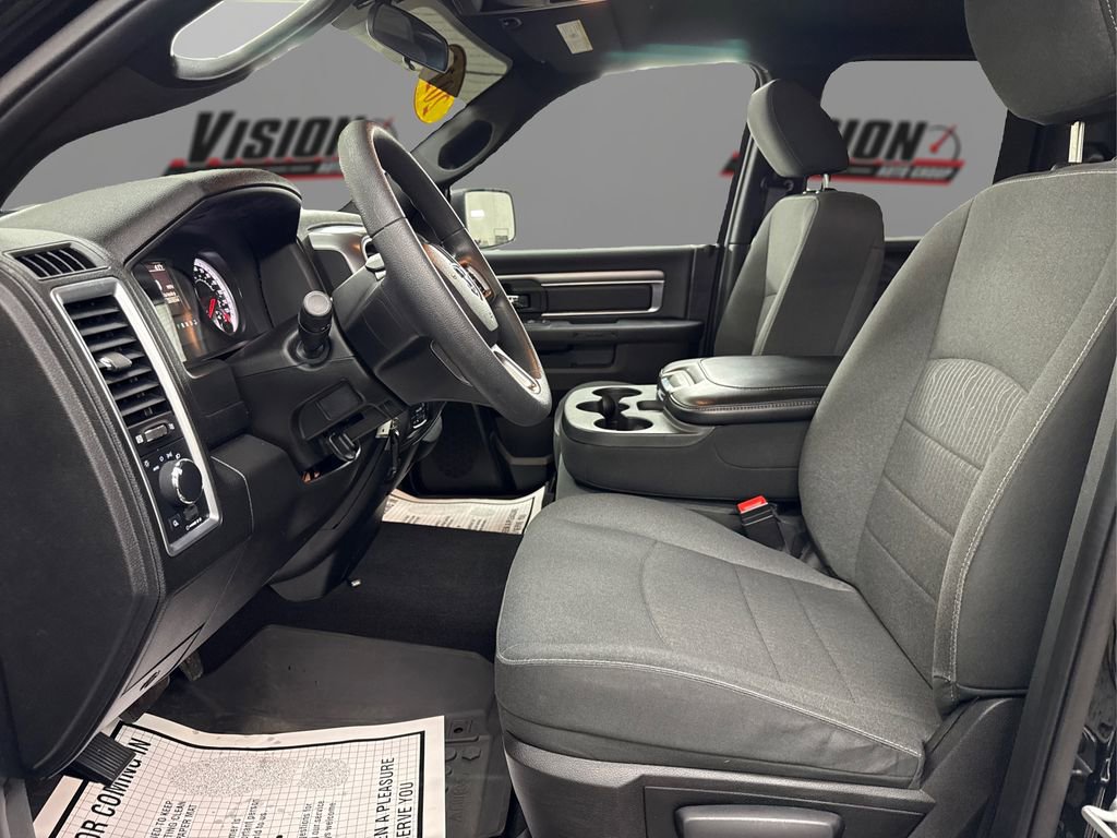 Used 2022 RAM 1500 Classic Warlock image 9