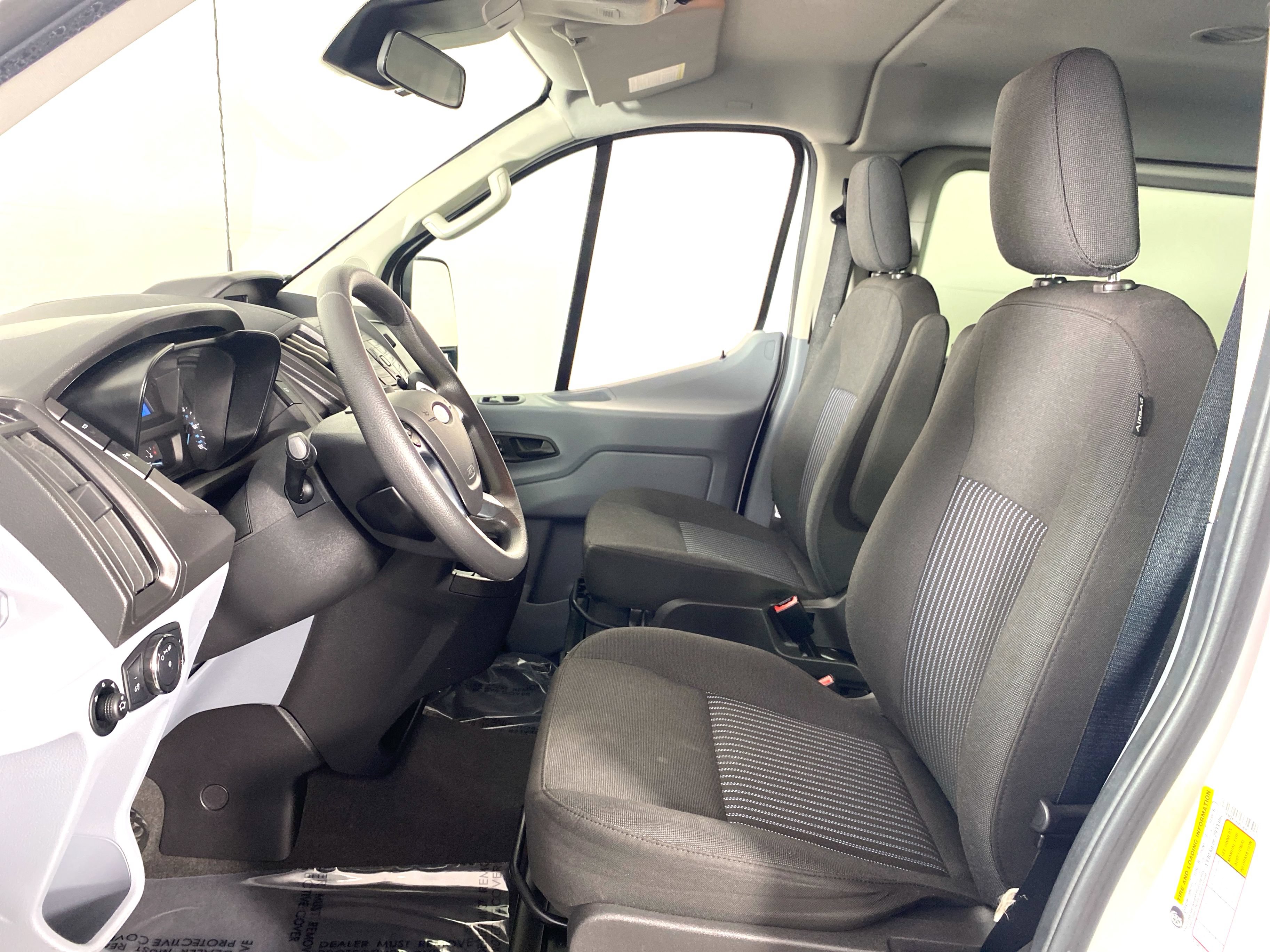 Used 2018 Ford Transit 150 XL RWD image 13