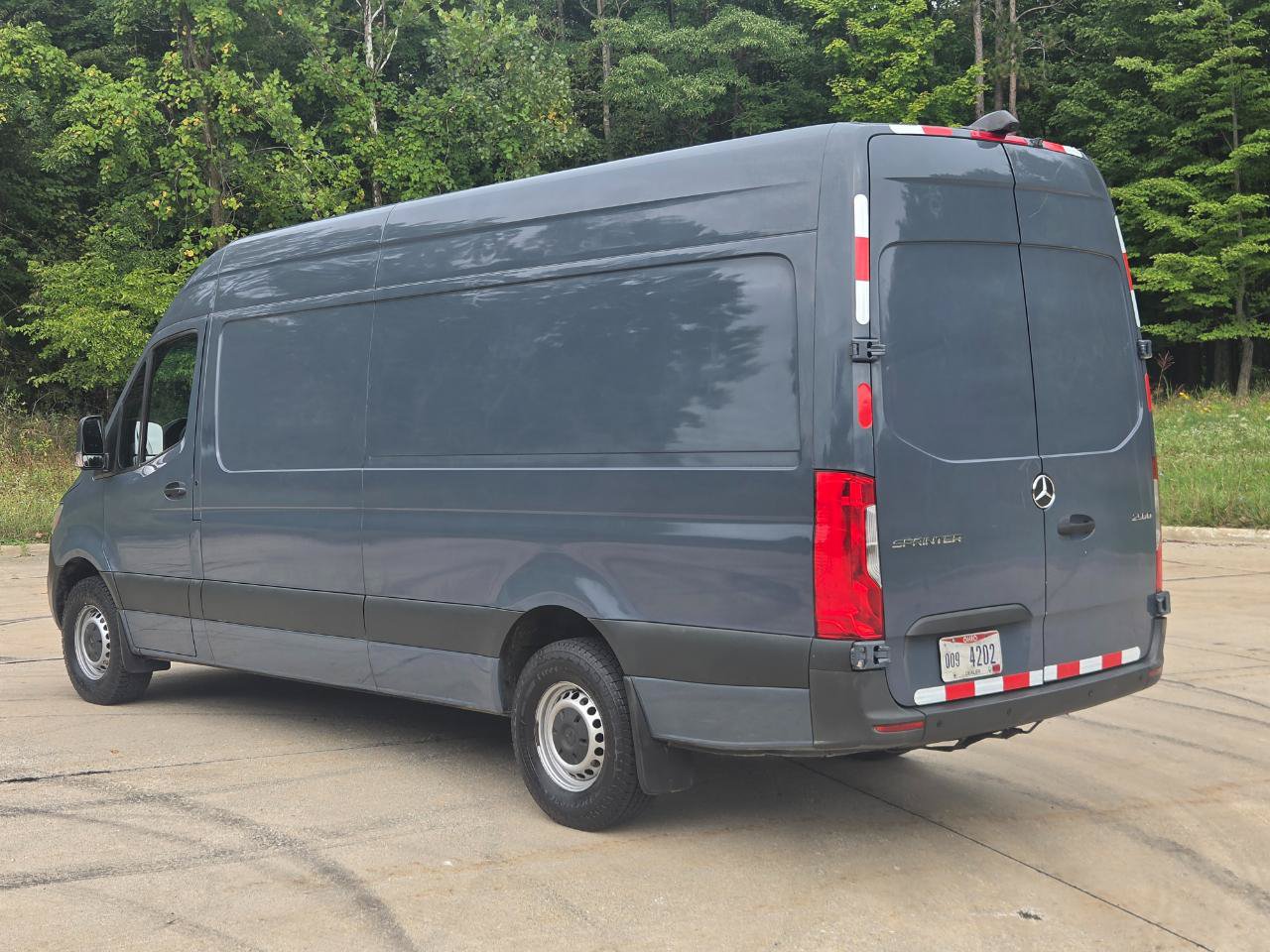 Used 2019 Mercedes-Benz Sprinter 170 image 3