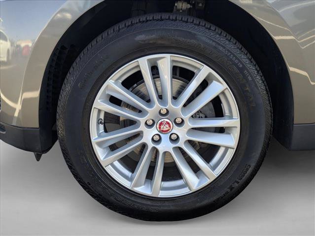 Used 2018 Jaguar F-PACE Prestige AWD/4WD image 25