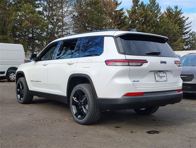 New 2025 Jeep Grand Cherokee L Altitude image 8