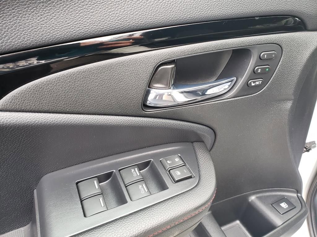 Used 2025 Honda Ridgeline Black Edition image 21