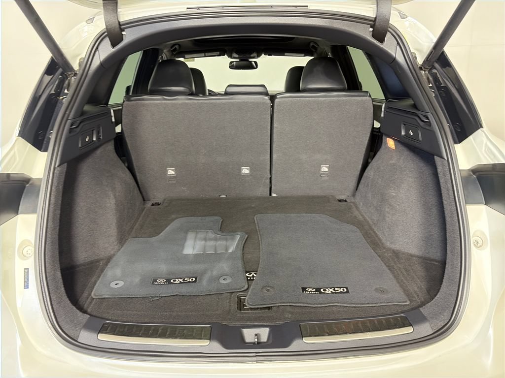 Used 2019 INFINITI QX50 Essential w/ Sensory Package AWD/4WD image 27