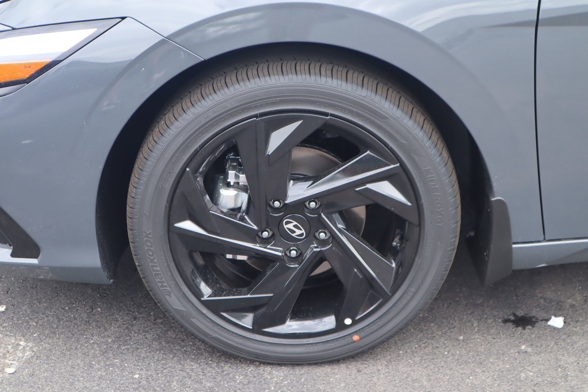 New 2026 Hyundai Elantra SEL Sport Premium FWD image 18