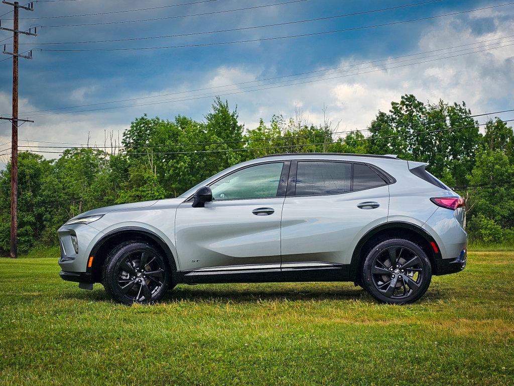 New 2026 Buick Envision Sport Touring AWD/4WD image 6