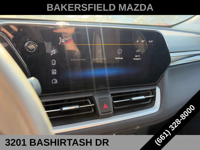 Used 2025 Chevrolet TrailBlazer LS w/ LS Convenience Package FWD image 18