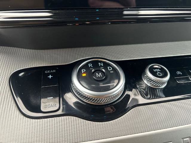 Certified 2025 Ford Expedition Active image 24