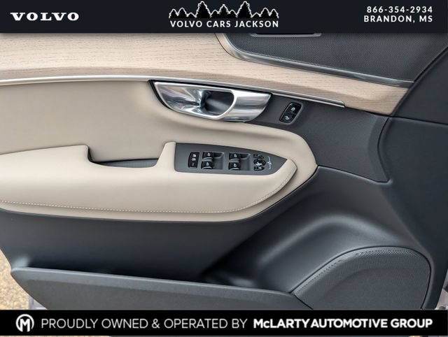 New 2026 Volvo XC90 B6 Plus AWD/4WD image 18