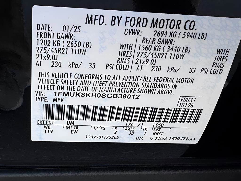 Used 2025 Ford Explorer ST-Line w/ ST-Line Street Pack AWD/4WD image 39