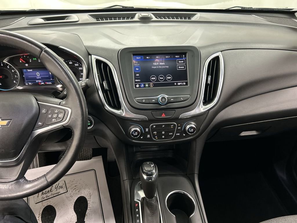 Used 2020 Chevrolet Equinox LT image 18