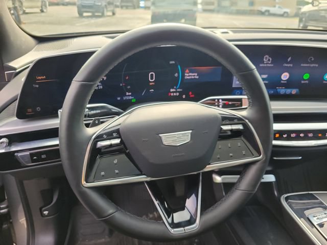 Certified 2024 Cadillac Lyriq Luxury AWD/4WD image 10