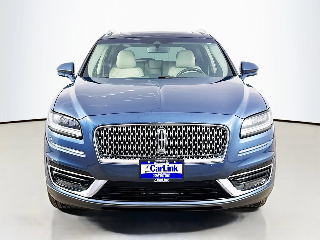 Used 2019 Lincoln Nautilus Select AWD/4WD image 2