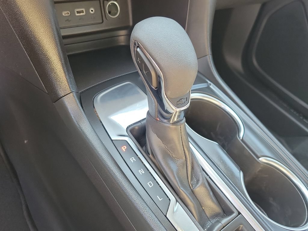 Used 2024 Chevrolet Equinox LT FWD image 34