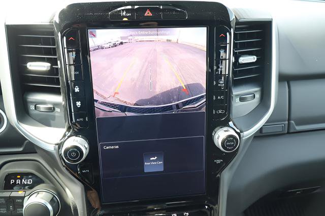 New 2026 RAM 1500 4x4 Crew Cab image 24